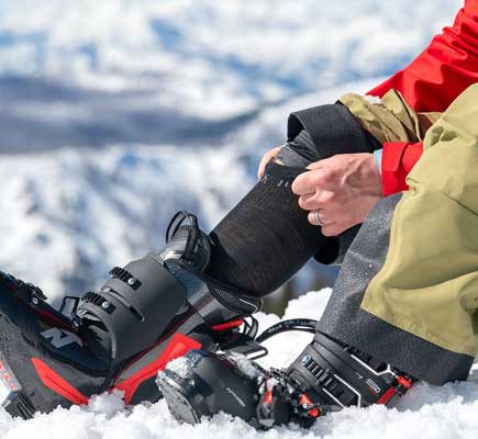 heated ski socks image